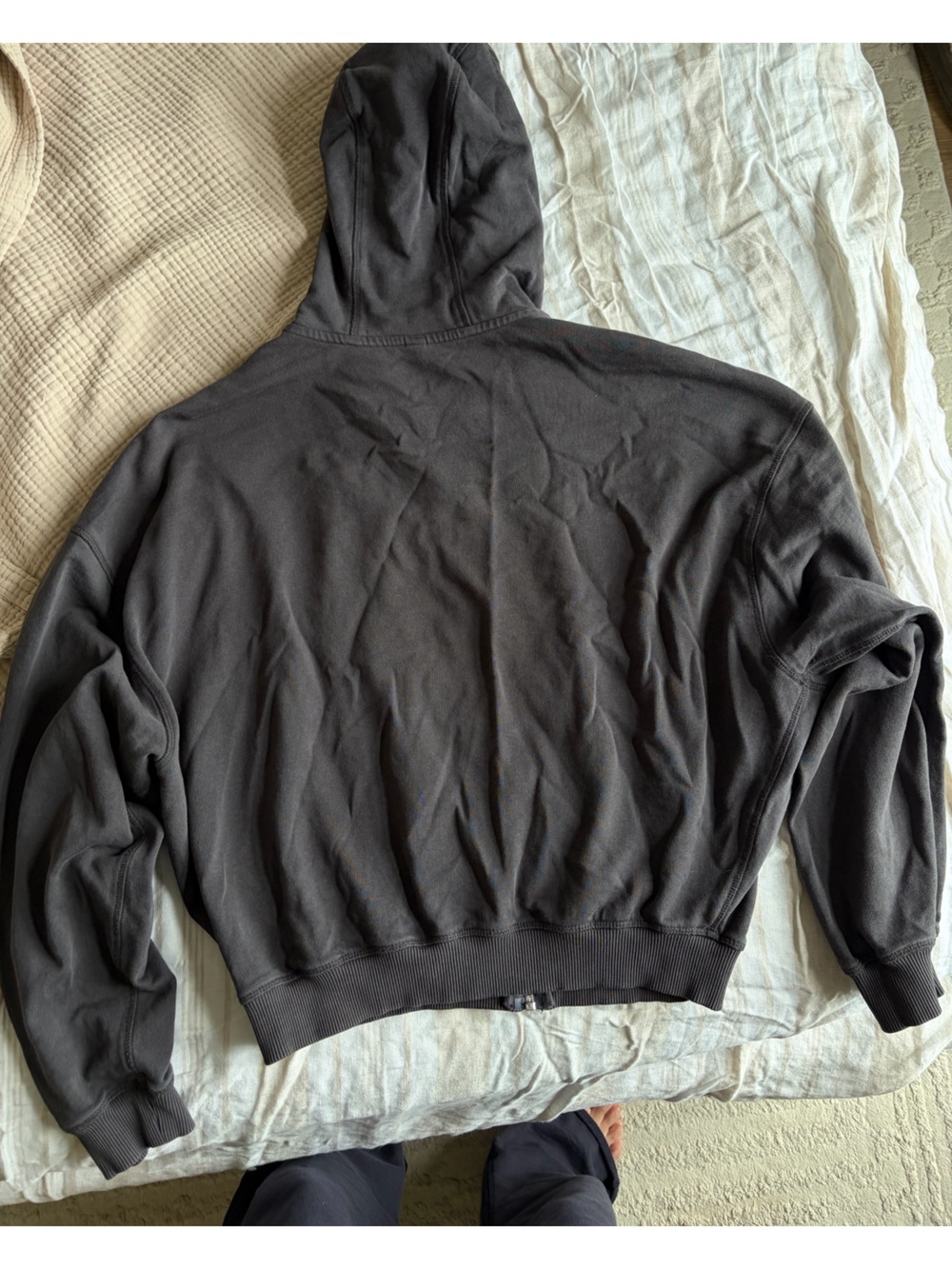 Oner Active raw lounge hoodie in COAL - Picture 9 of 9